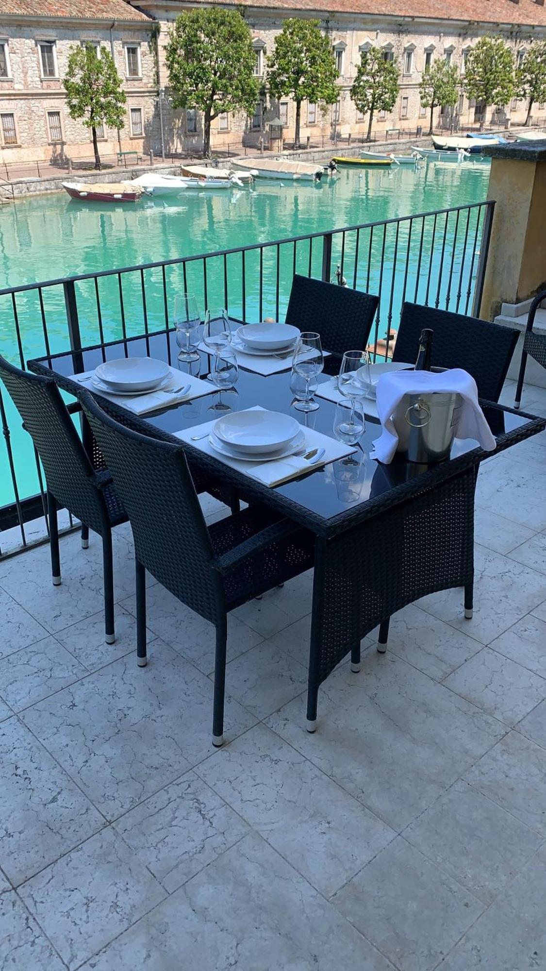 Time To Relax La Terrazza Sul